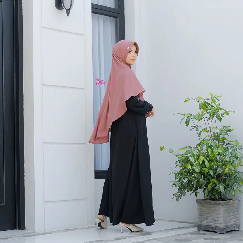 Jilbab Bergo Lisya - Gambar 3